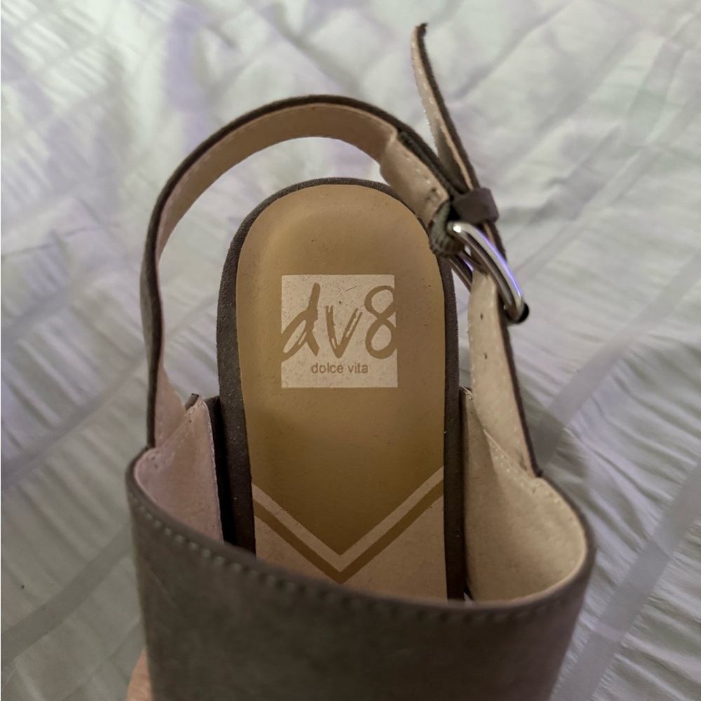 Dolce Vita Praiya Wedge Sandals Taupe Size 9 - Picture 7 of 7